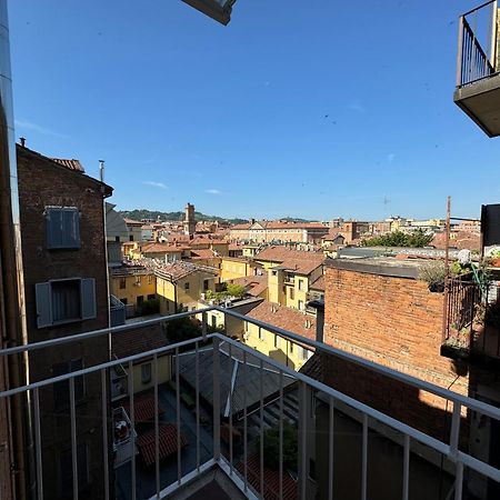 Nicholas B&B City Center- Apartment Bologna Bagian luar foto