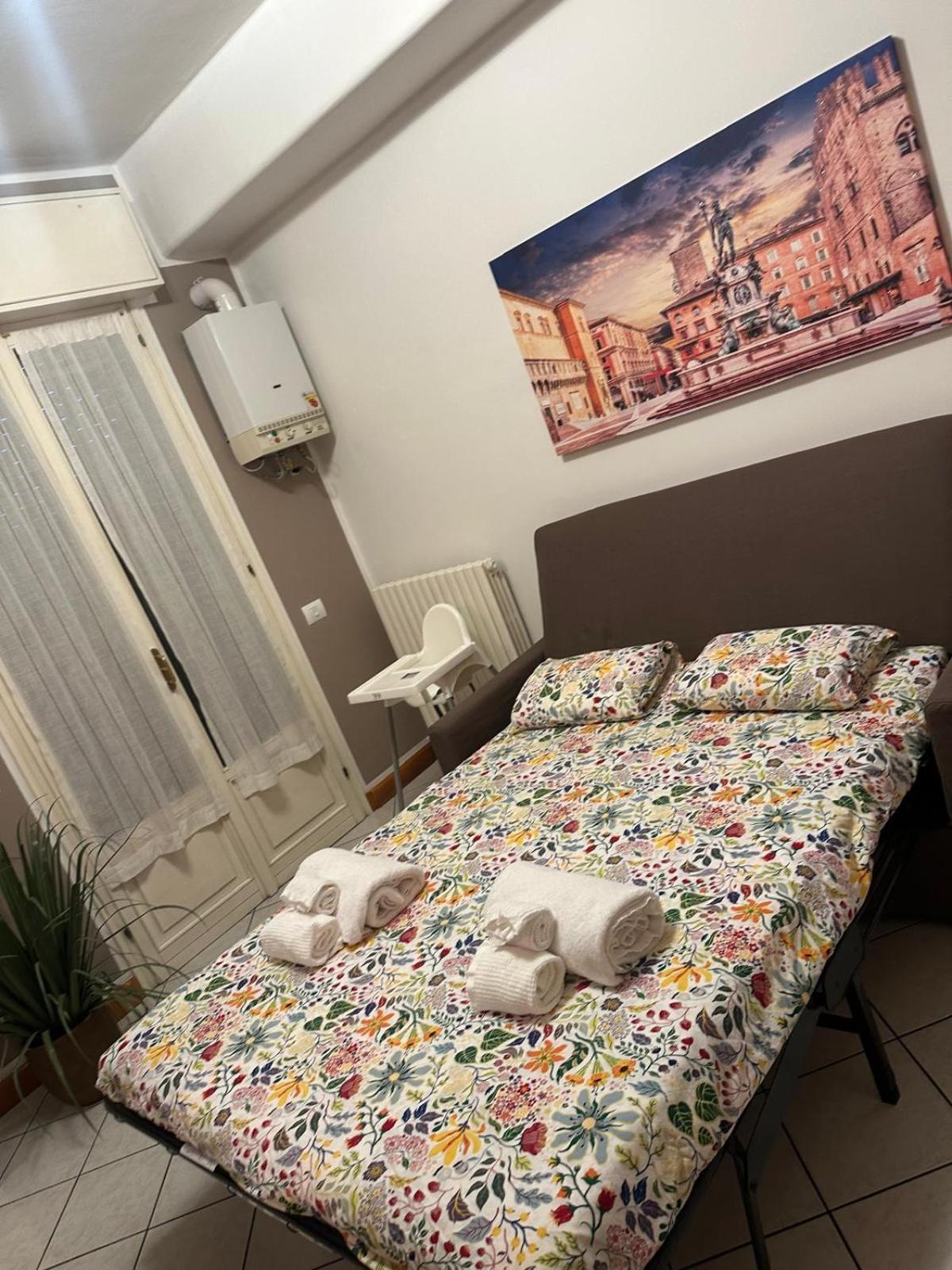 Nicholas B&B City Center- Apartment Bologna Bagian luar foto